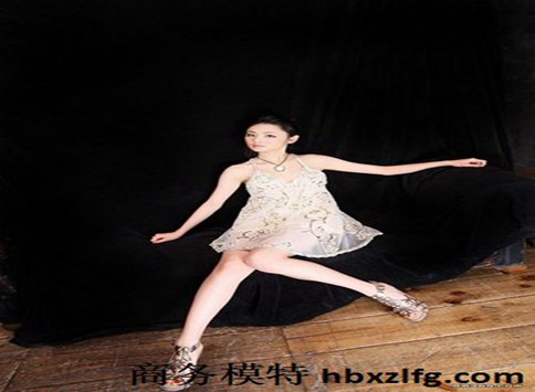 夜上海微信群,如何预约上海商务模特(图2) 夜上海微信群,如何预约上海商务模特