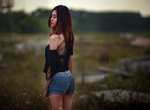 北京市伴游女联系方式,乌鲁木齐私人美女伴游