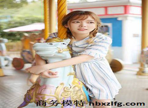 外围模特的意思(图4) 外围模特的意思